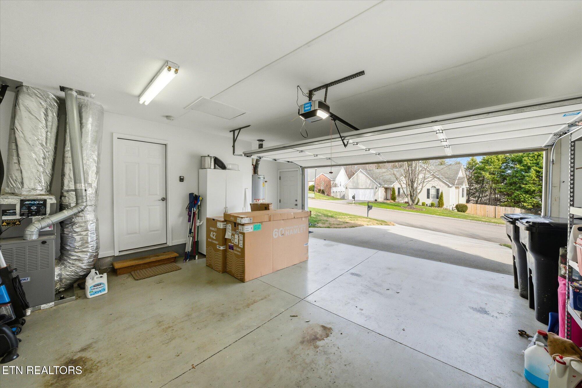 1922 Wayside Road Knoxville, TN 37931 - Photo 20 of 25 25-1922-Wayside-Rd-Knoxville-TN-25