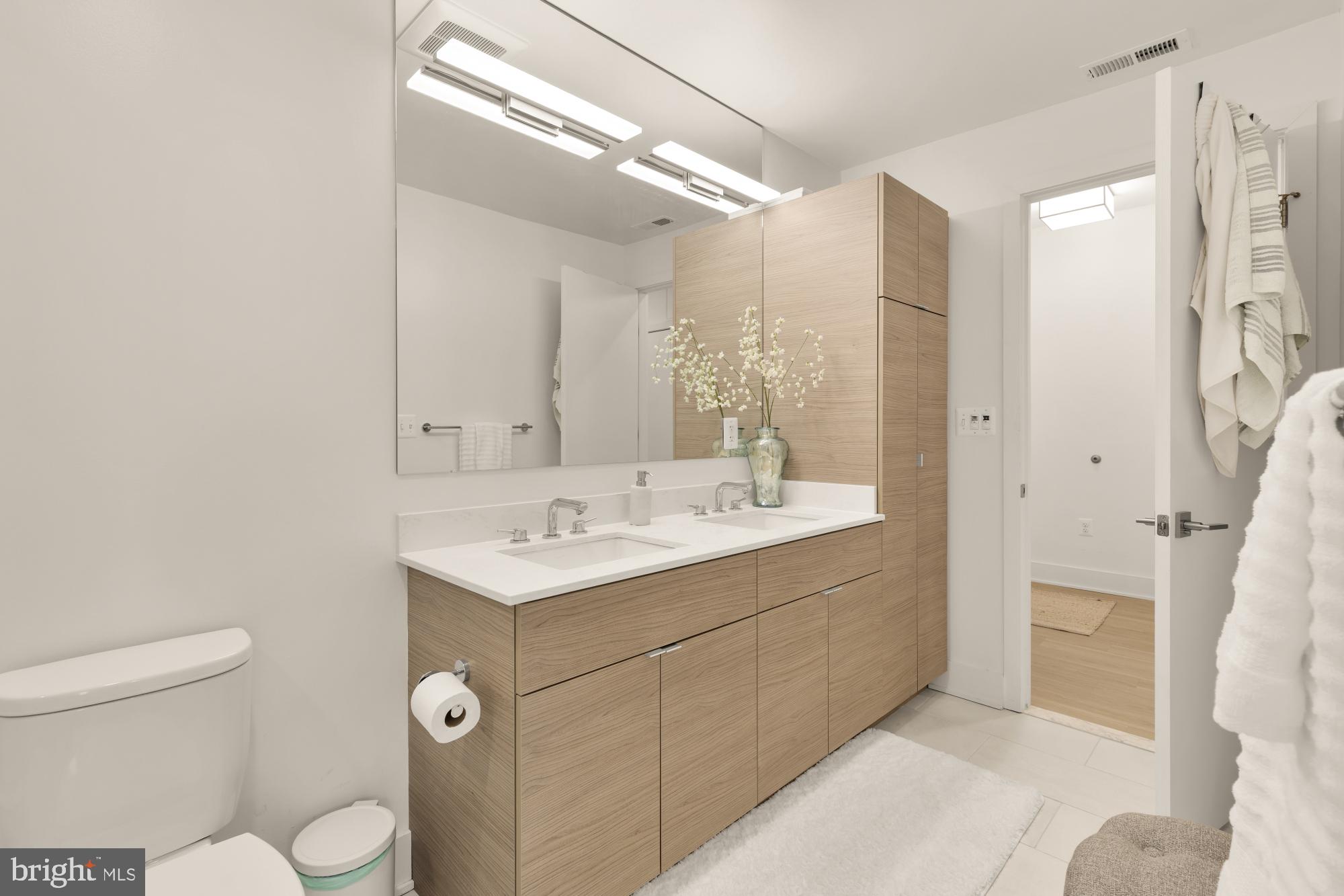 1761 P Street Northwest, Unit 202 Washington, DC 20036 - Photo 15 of 17