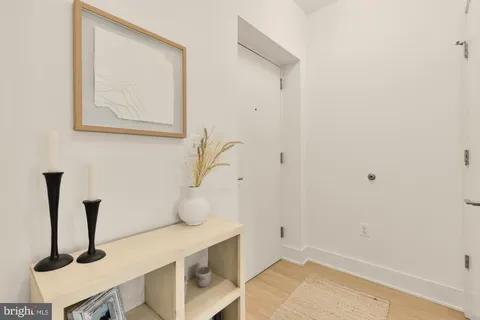 $660,000 | 1761 P Street Northwest, Unit 202, Washington, DC 20036