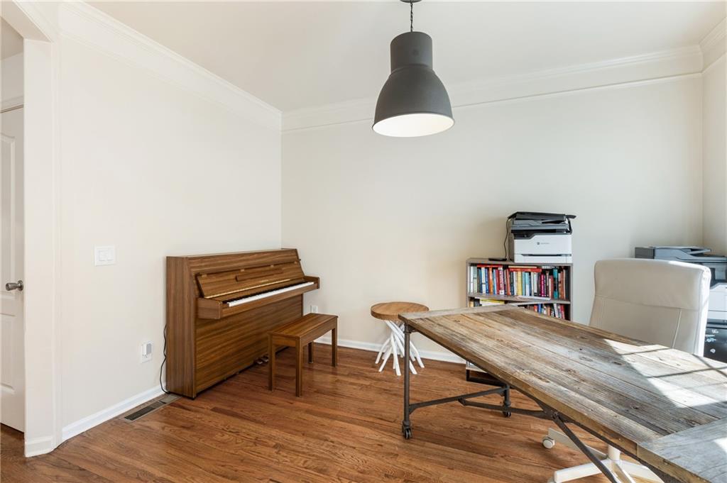 247 Water Oak Place Milton, GA 30009 - Photo 6 of 39