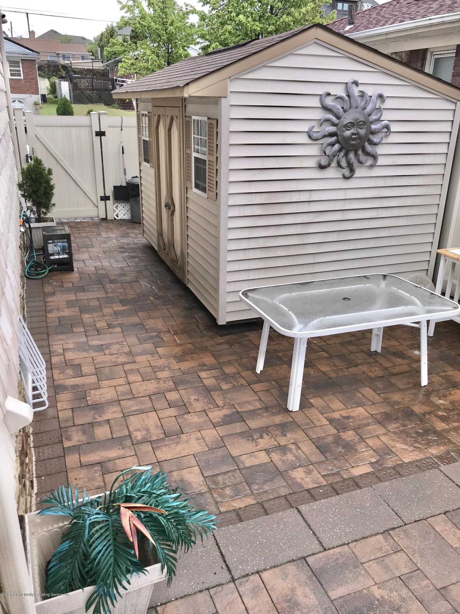 164 Beverly Road Staten Island, NY 10305 - Photo 33 of 42 83C8FC09-1DE6-4865-8573-2A0C1AF477BB