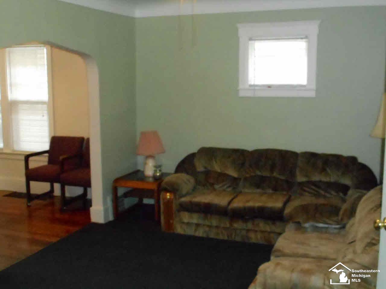 21 Hill River River Rouge, MI 48218 - Photo 3 of 18