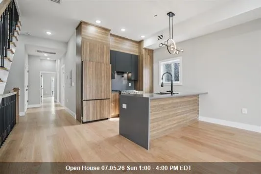 $1,989,999 | 68 Thorne Street, Jersey City, NJ 07307