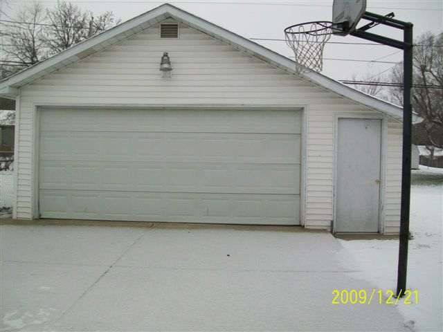 3427 Main Street Anderson, IN 46013 - Photo 2 of 5 Gallery Image 2