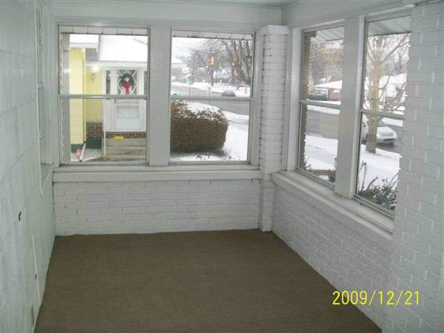 3427 Main Street Anderson, IN 46013 - Photo 3 of 5 Gallery Image 3
