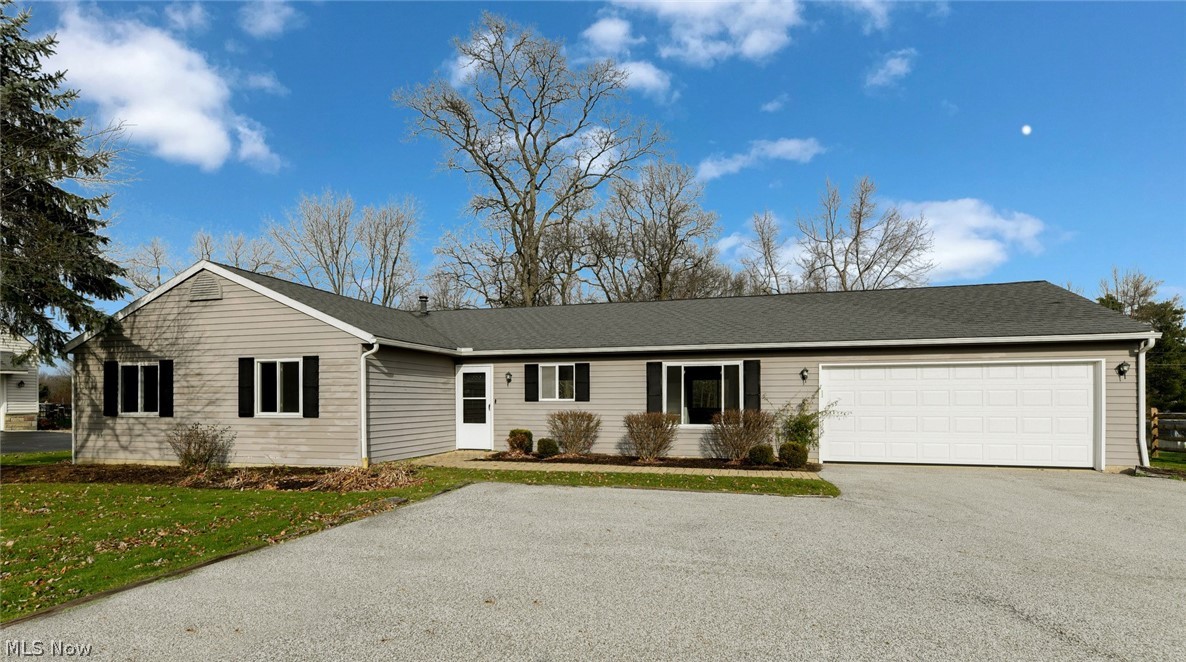 1233 Bell Road Chagrin Falls, OH 44022 - Photo 1 of 31 Gallery Image 1