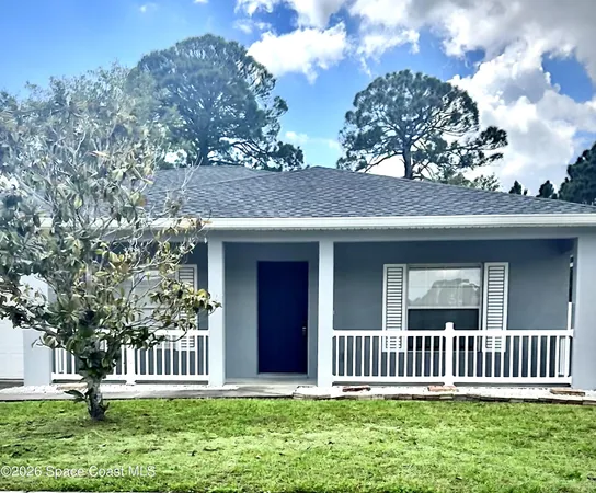 $379,900 | 5551 Cinnamon Fern Boulevard, Cocoa, FL 32927