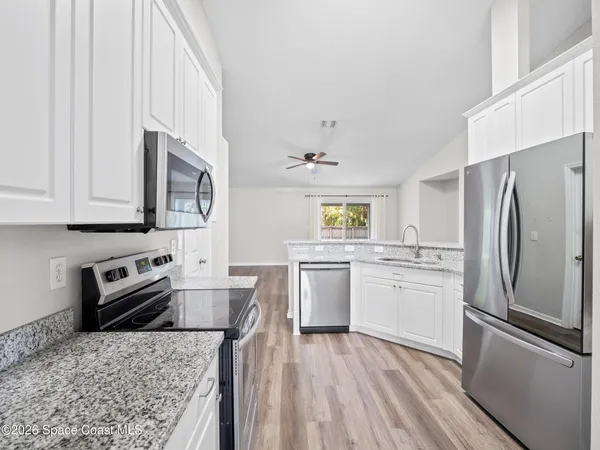 $379,900 | 5551 Cinnamon Fern Boulevard, Cocoa, FL 32927