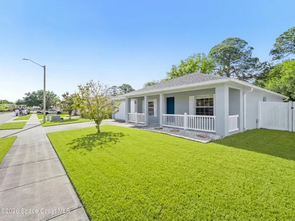 $379,900 | 5551 Cinnamon Fern Boulevard, Cocoa, FL 32927