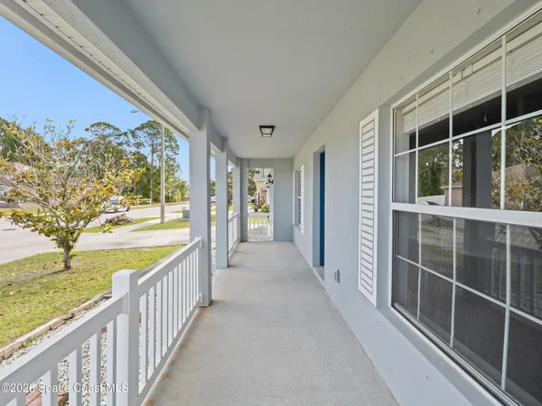 $379,900 | 5551 Cinnamon Fern Boulevard, Cocoa, FL 32927