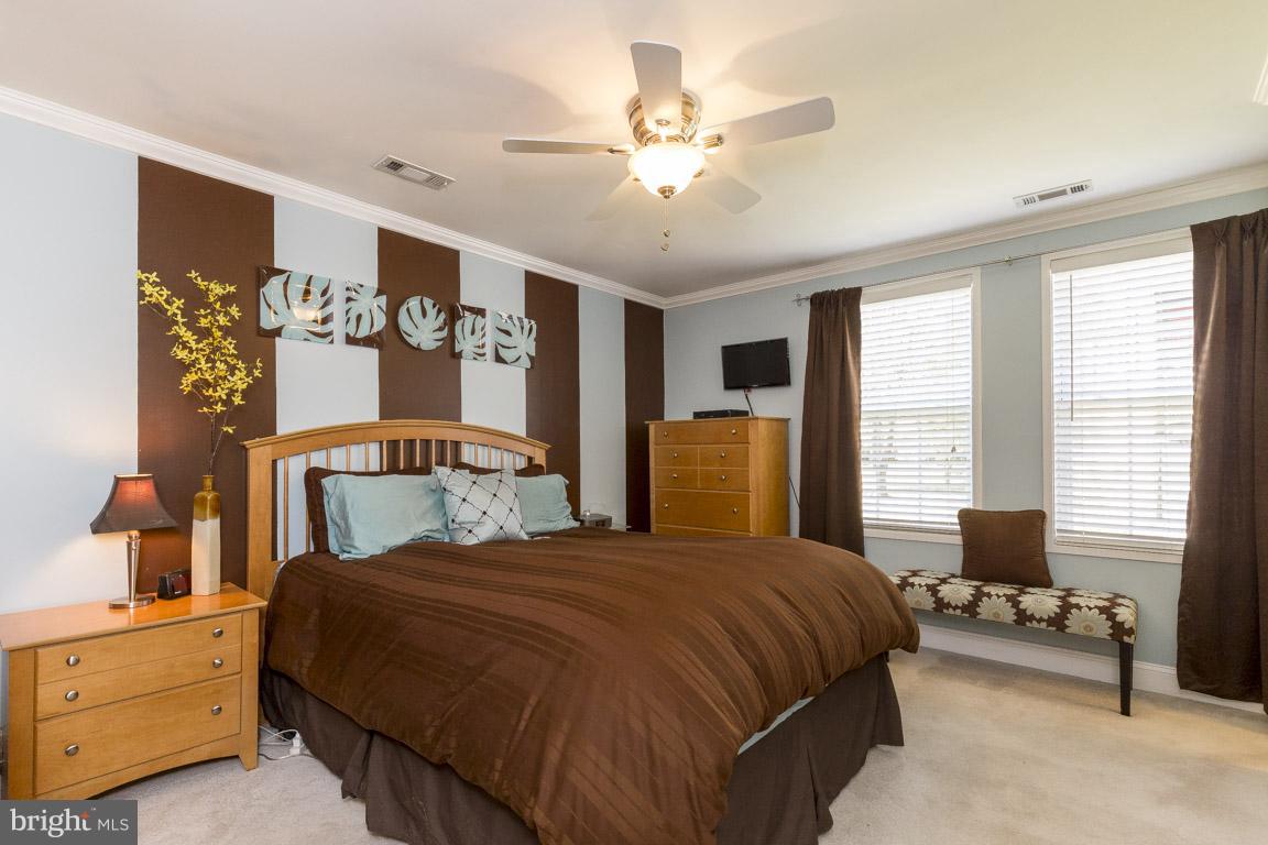 166 Magnolia Road Sterling, VA 20164 - Photo 16 of 28 Bedroom (Master)