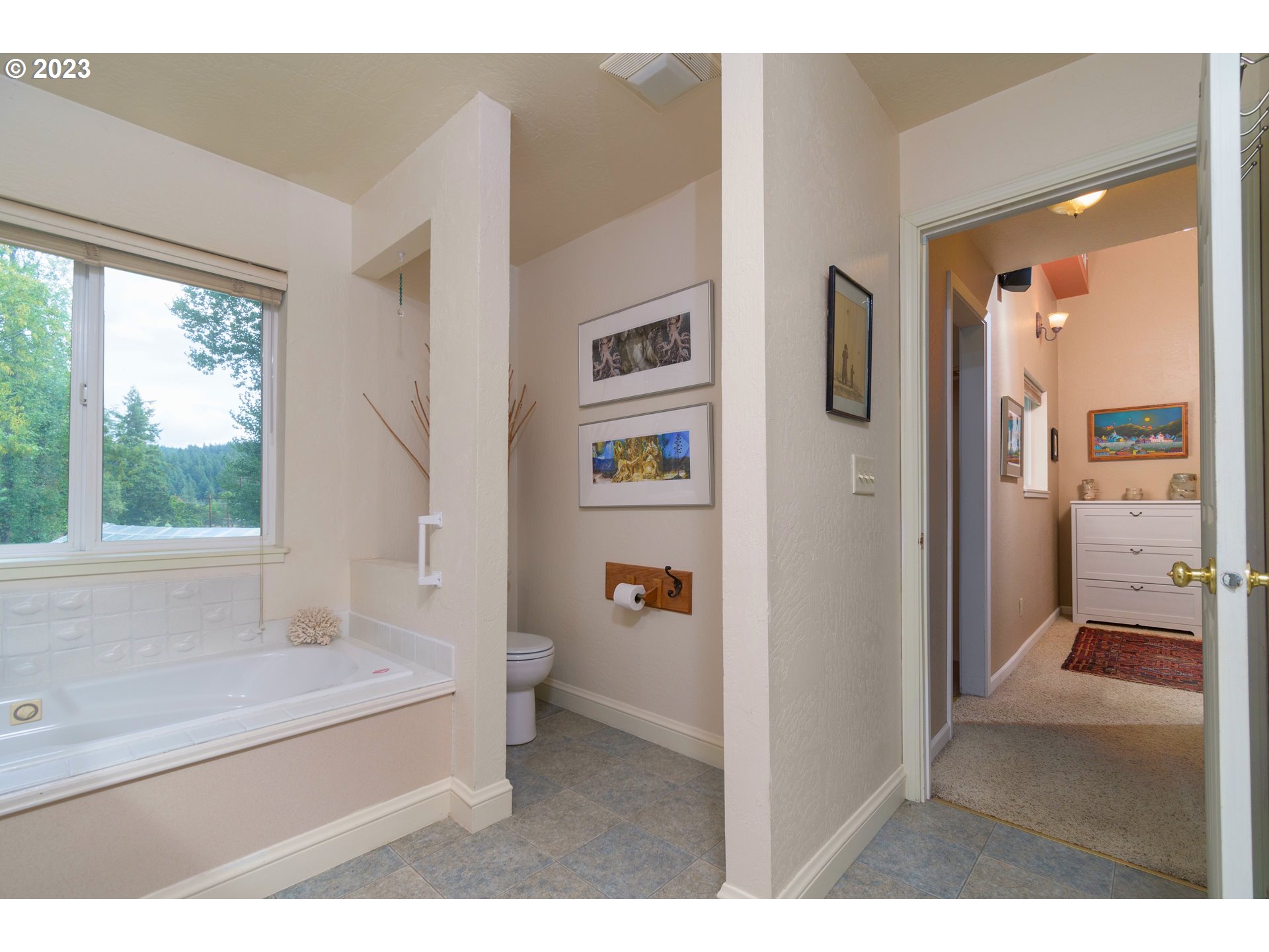 5209 Fox Hollow Road Eugene, OR 97405 - Photo 21 of 48 Bathroom
