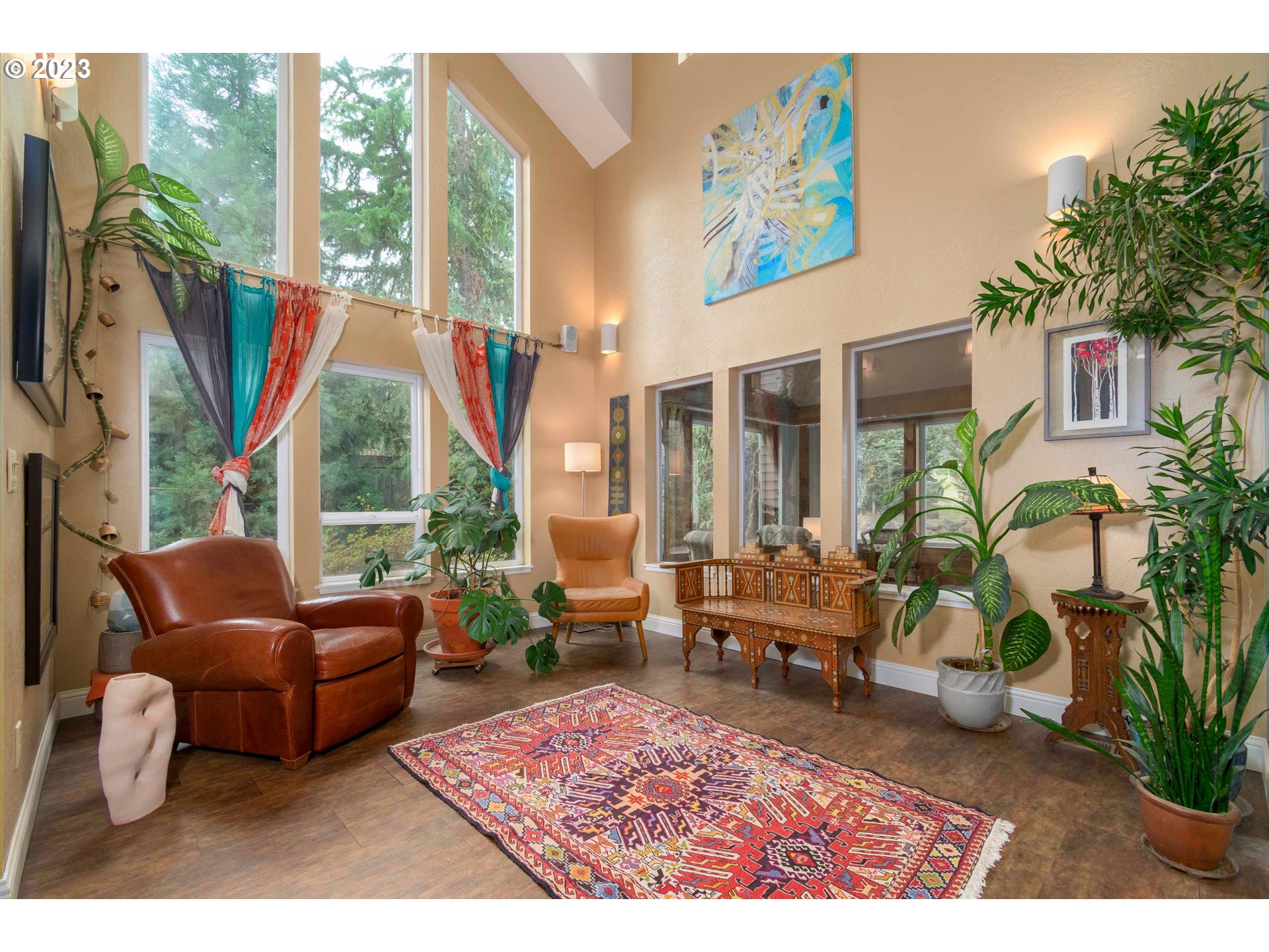 5209 Fox Hollow Road Eugene, OR 97405 - Photo 6 of 48 Living Room