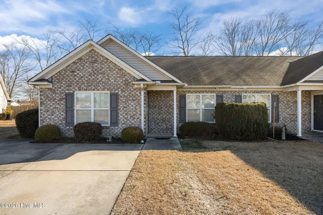 $205,000 | 2552 Saddleback Drive, Unit A, Winterville, NC 28590