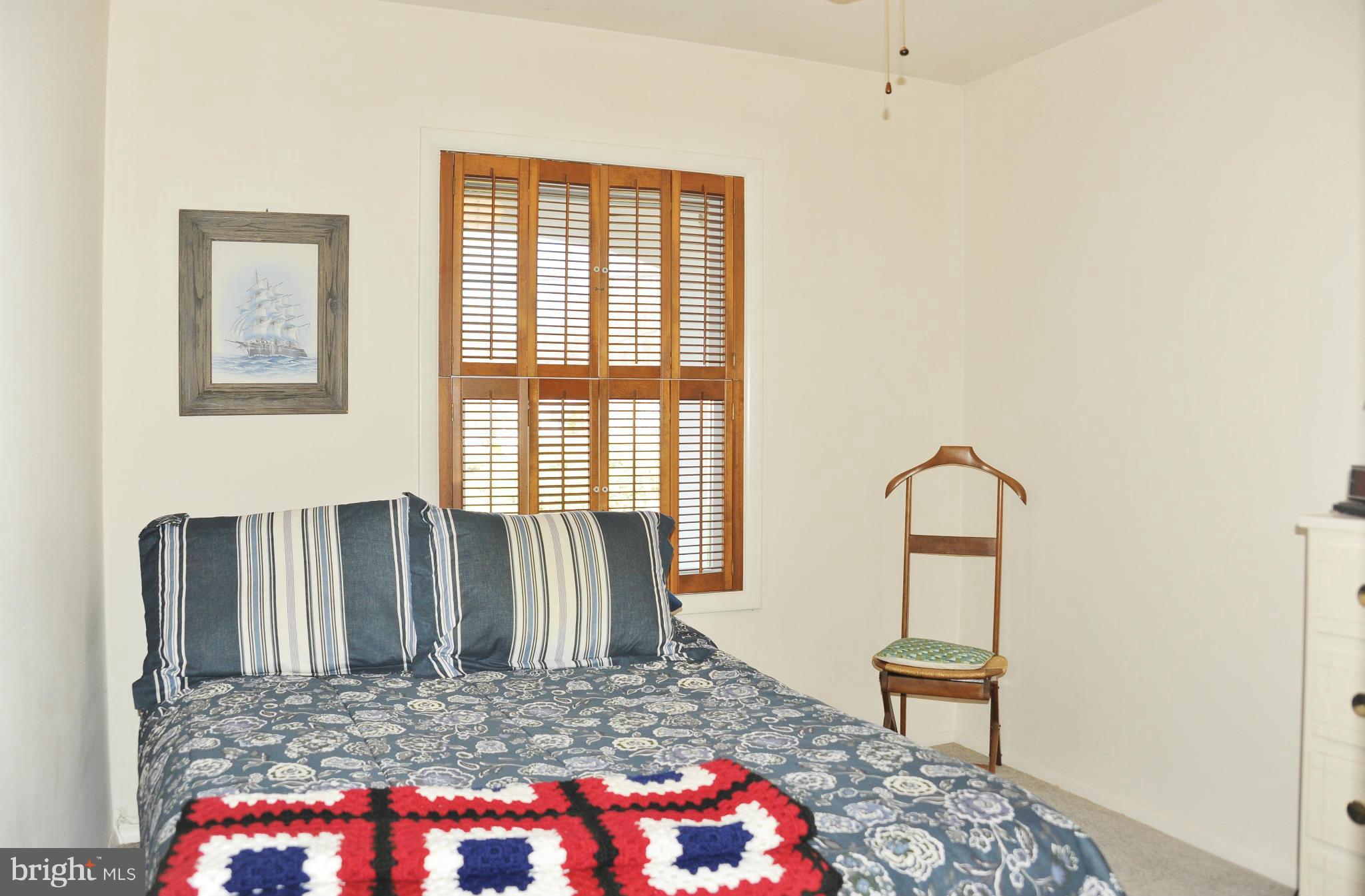 6105 Frontier Drive Springfield, VA 22150 - Photo 23 of 27 Bedroom
