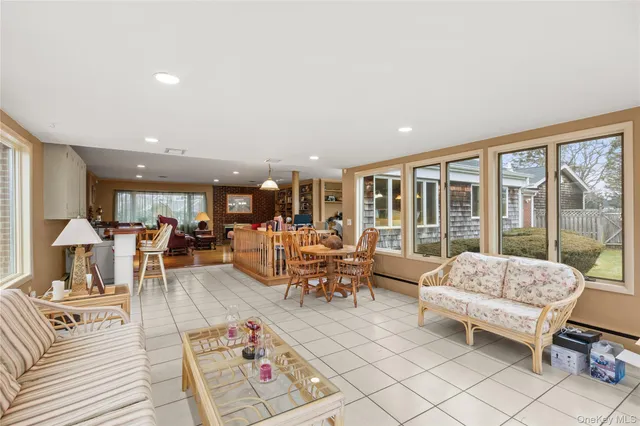 $1,680,000 | 66 Davison Lane East, West Islip, NY 11795