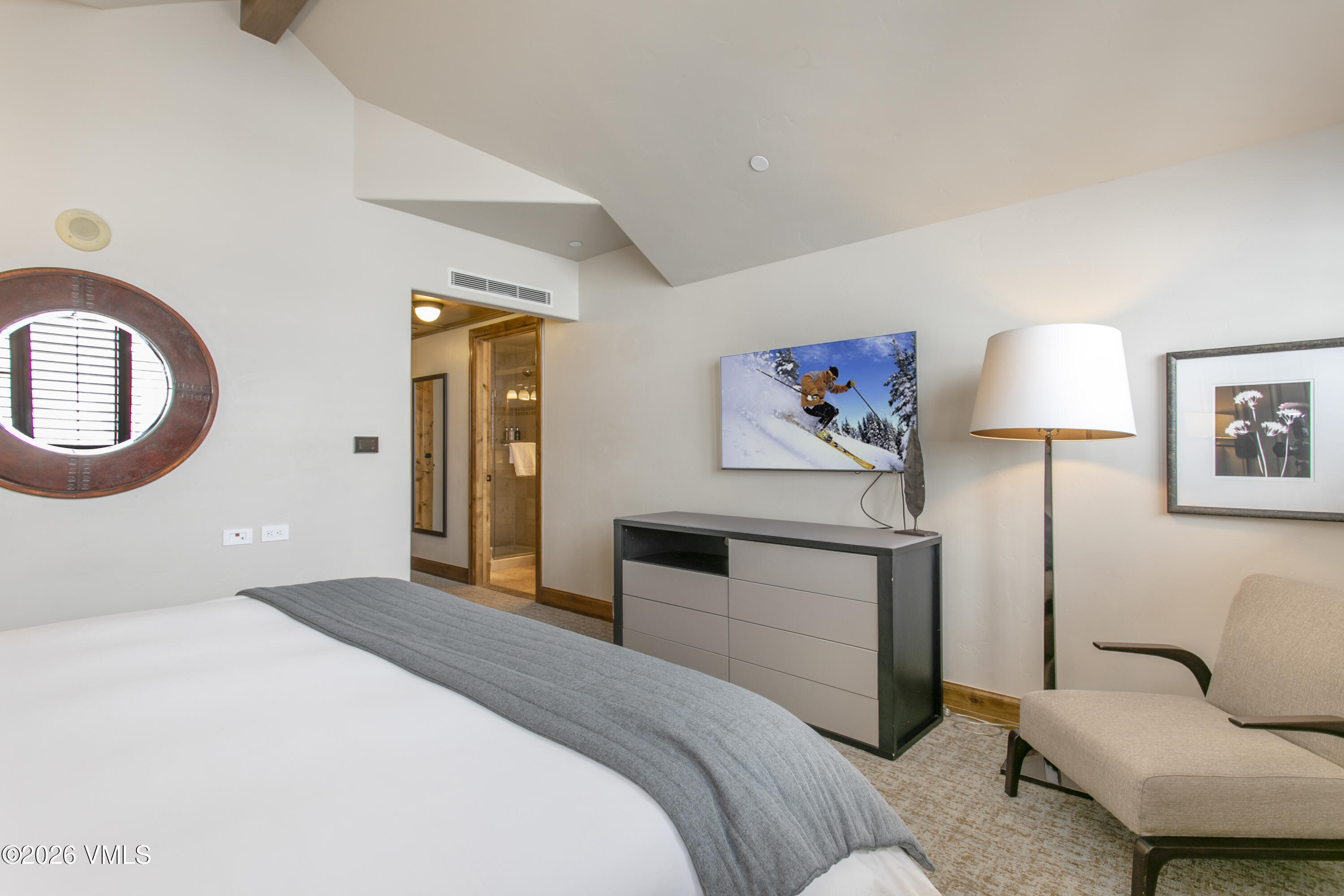 16 Vail Road, Unit 427 Vail, CO 81657 - Photo 12 of 30 Sebastian 427-020