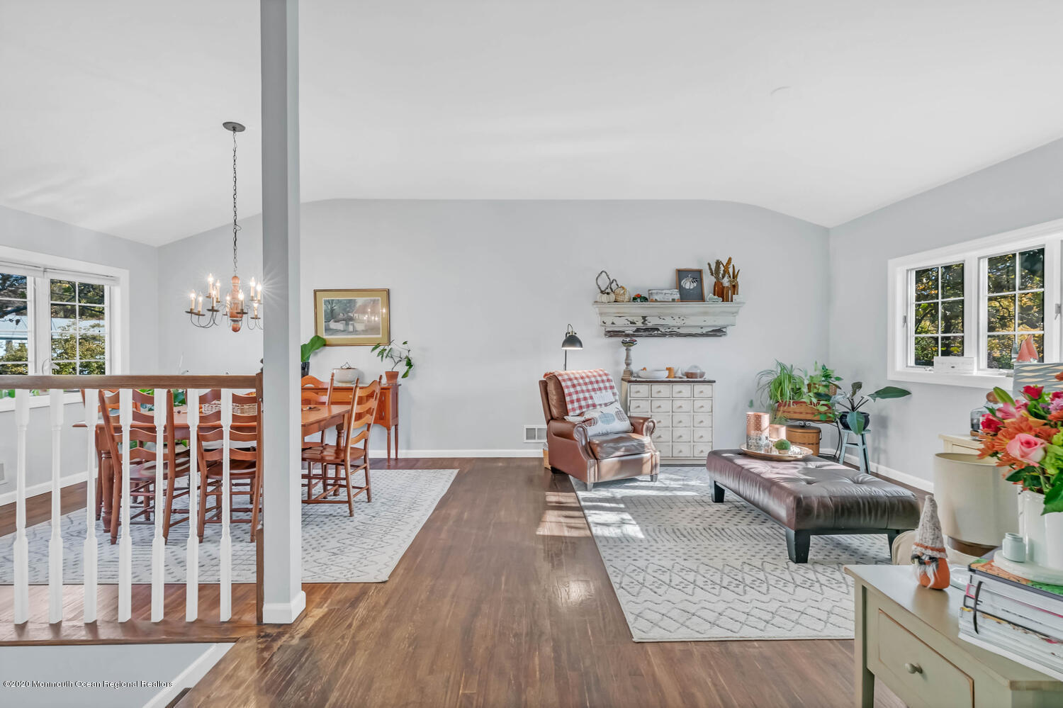 22 Thorne Place Middletown, NJ 07748 - Photo 6 of 47 Living & Dining Areas