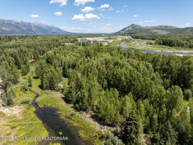 $7,850,000 | 4260 River Springs Drive, Wilson, WY 83014
