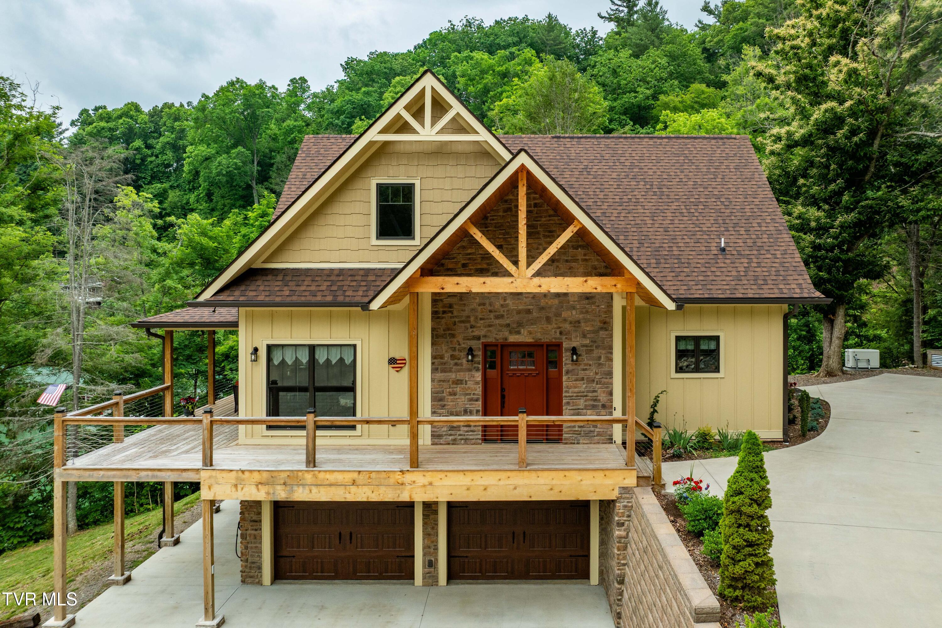 175 Lakeside Drive Butler, TN 37640 - Photo 1 of 102 175 Lakeside Dr (17 of 117)