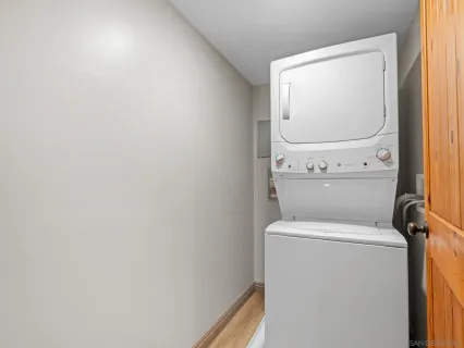 $1,900,000 | 2624 Puebla Street, Escondido, CA 92025