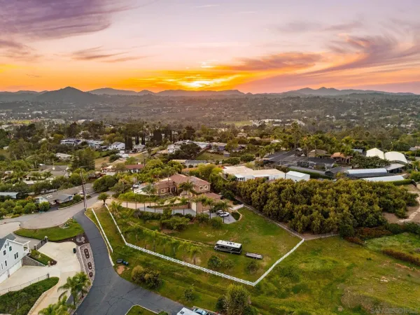 $1,900,000 | 2624 Puebla Street, Escondido, CA 92025