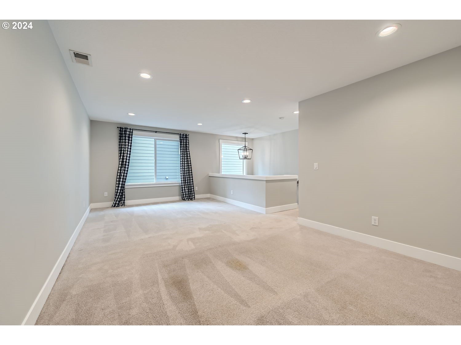 37987 Juniper Street Sandy, OR 97055 - Photo 23 of 28 Gallery Image 23