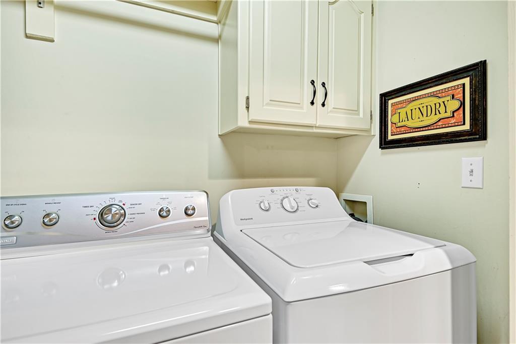 13254 Reeder Street Overland Park, KS 66213 - Photo 17 of 43