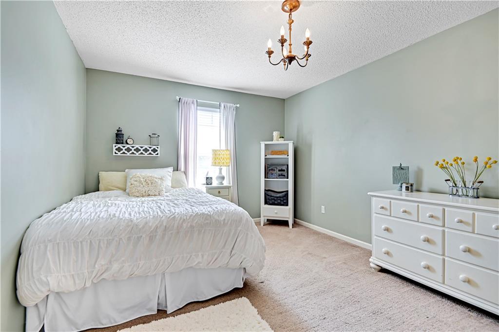 13254 Reeder Street Overland Park, KS 66213 - Photo 19 of 43