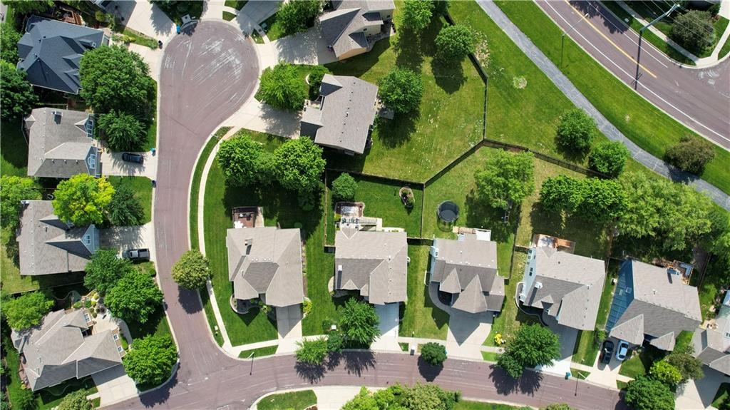 13254 Reeder Street Overland Park, KS 66213 - Photo 42 of 43