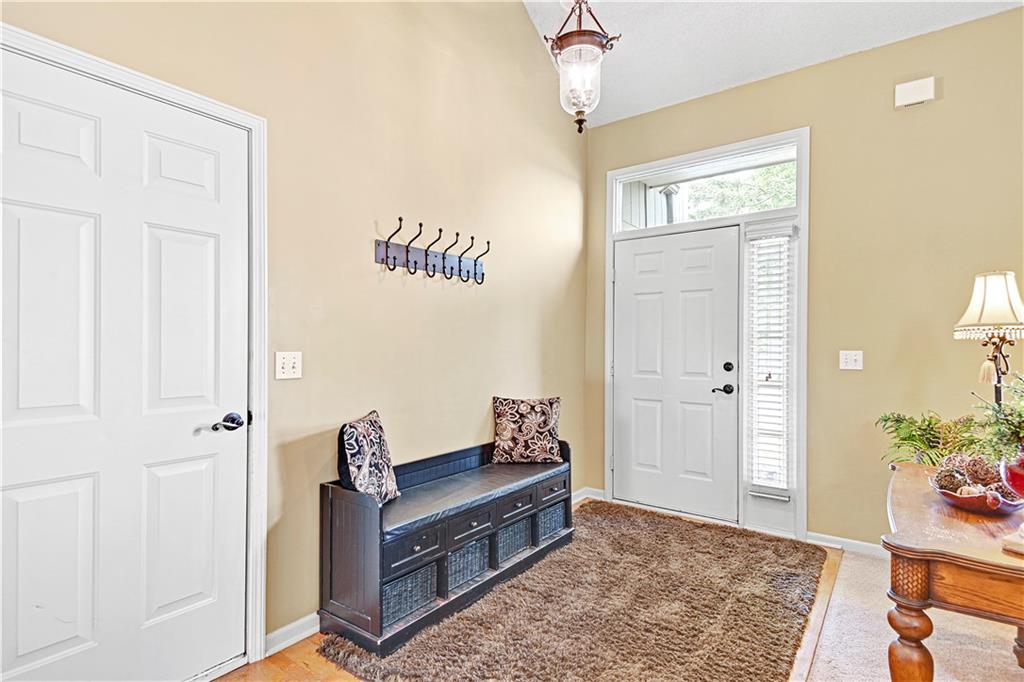 13254 Reeder Street Overland Park, KS 66213 - Photo 9 of 43