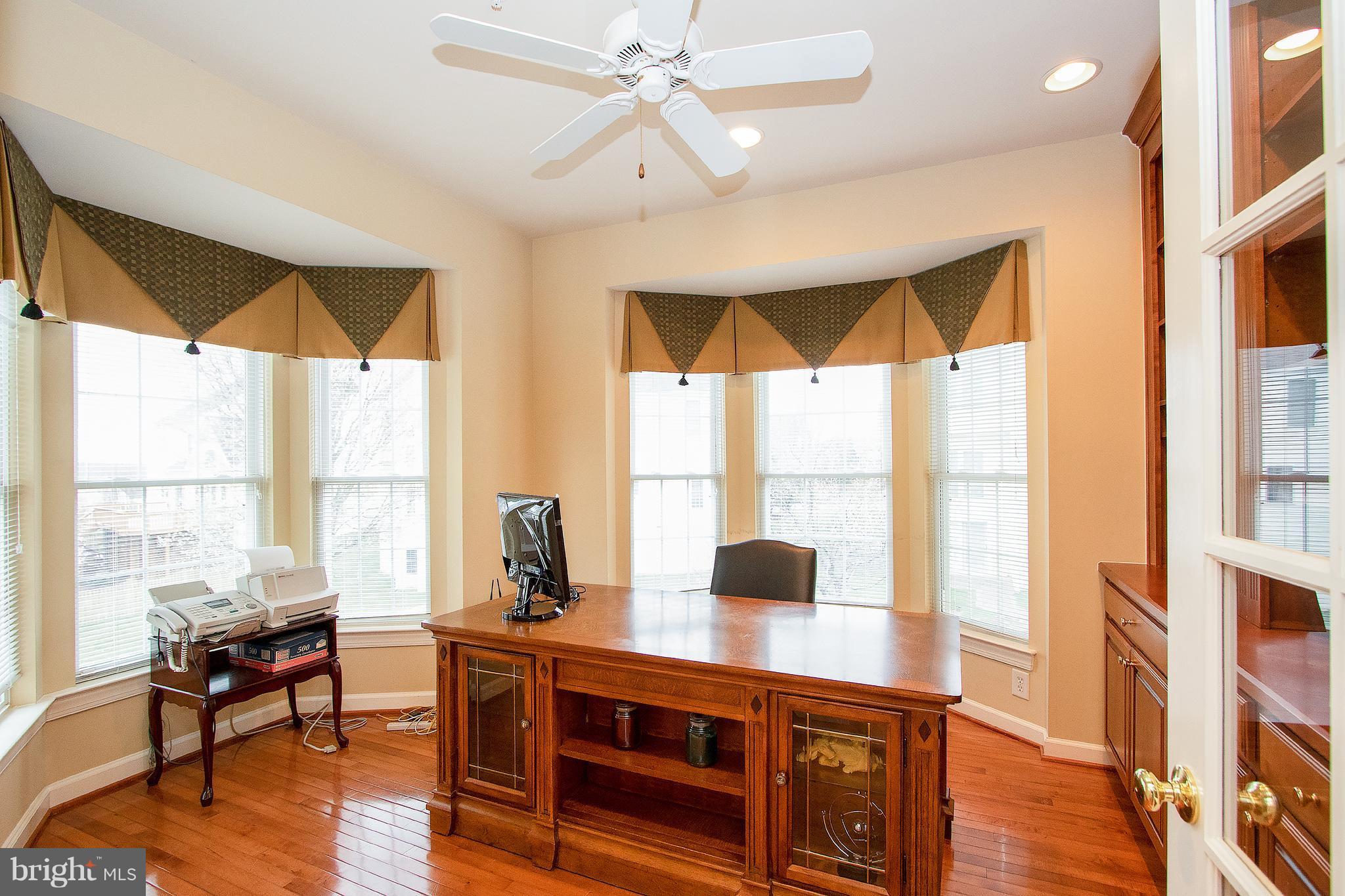 13905 Bromfield Road Germantown, MD 20874 - Photo 11 of 30 Interior (General)