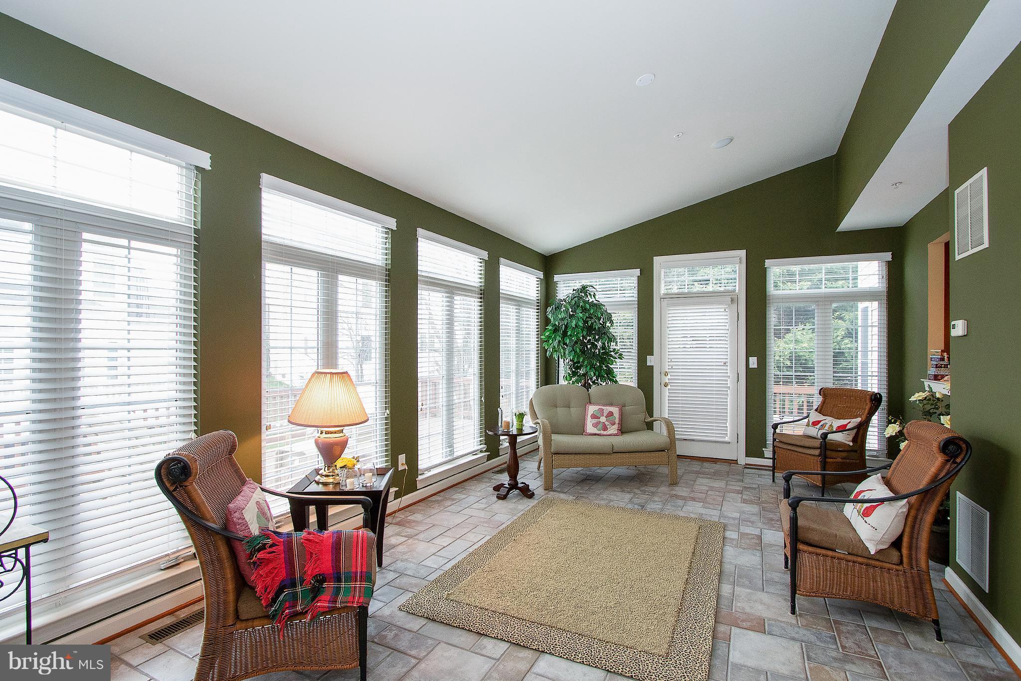 13905 Bromfield Road Germantown, MD 20874 - Photo 13 of 30 Interior (General)