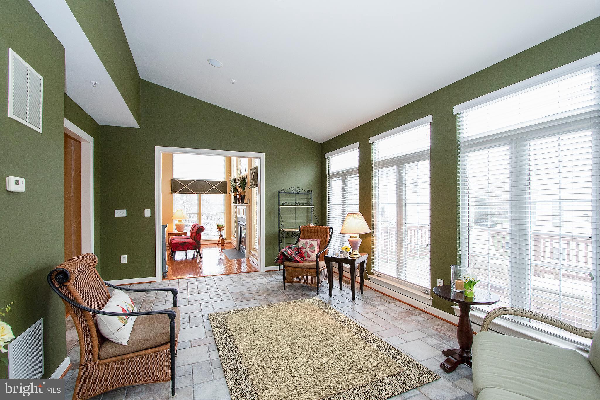 13905 Bromfield Road Germantown, MD 20874 - Photo 14 of 30 Interior (General)