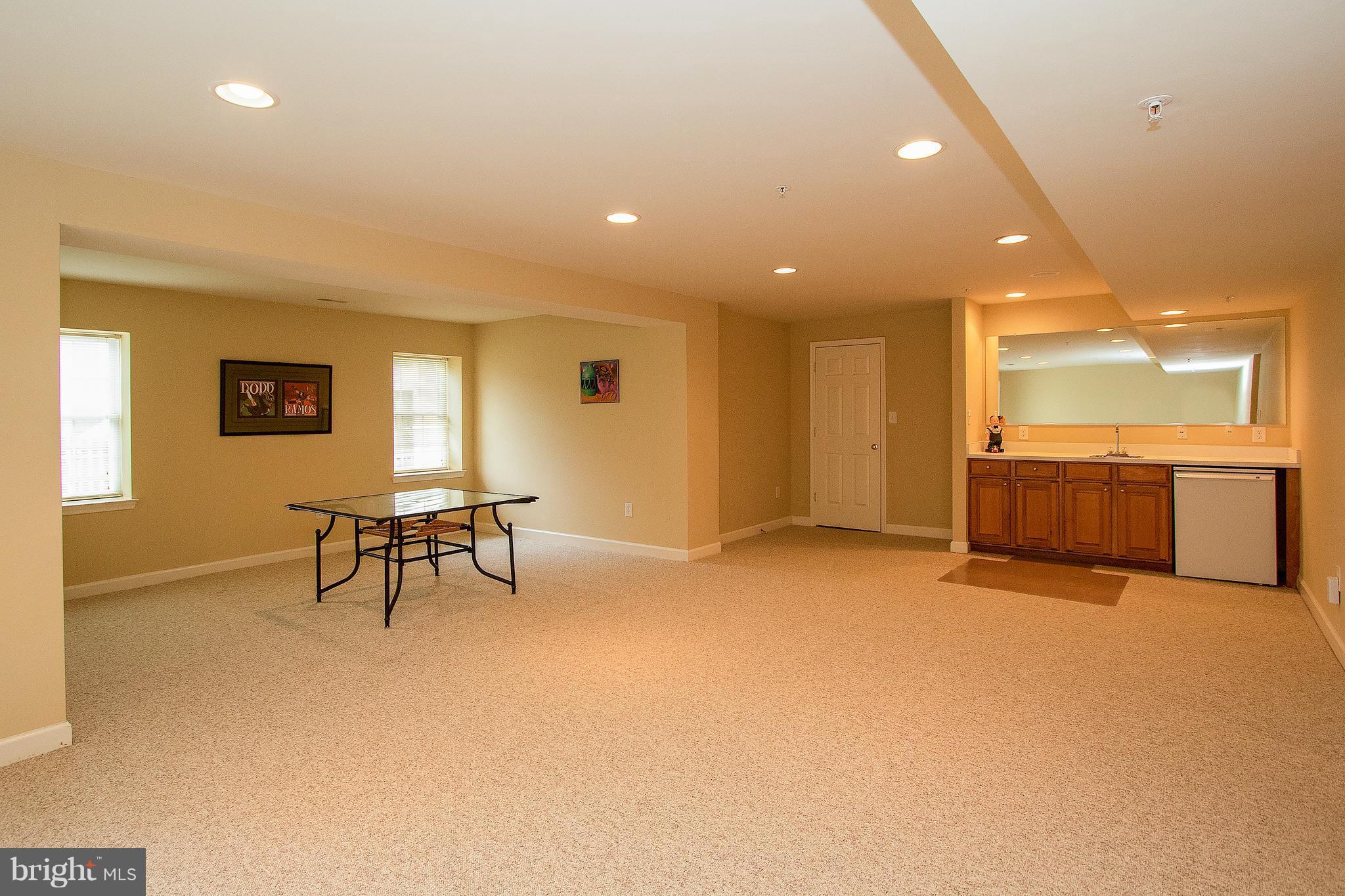 13905 Bromfield Road Germantown, MD 20874 - Photo 24 of 30 Basement
