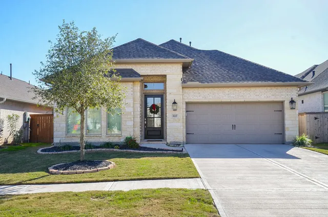 $3,500 | 30247 Gold Finch Place, Fulshear, TX 77441