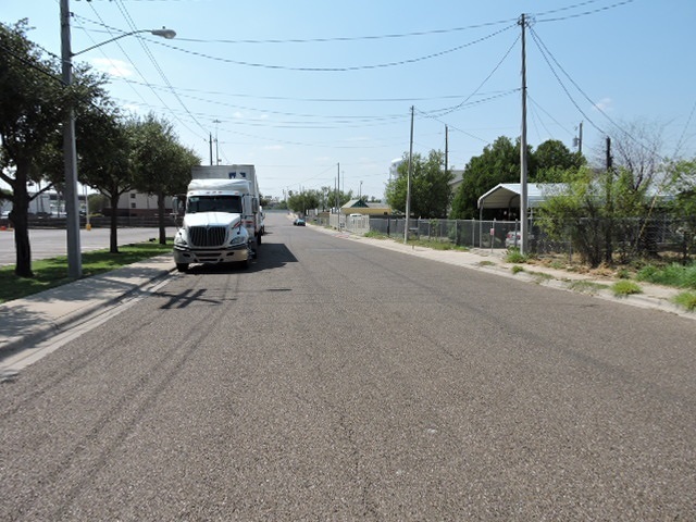 418 Hilltop Road Laredo, TX 78045 - Photo 3 of 6 Gallery Image 3