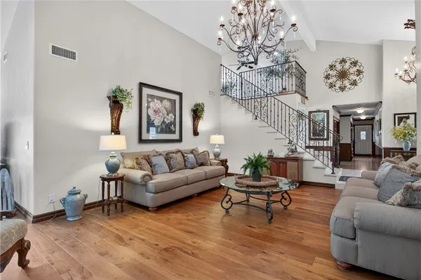 $2,499,000 | 18062 Rosanne Circle, Villa Park, CA 92861