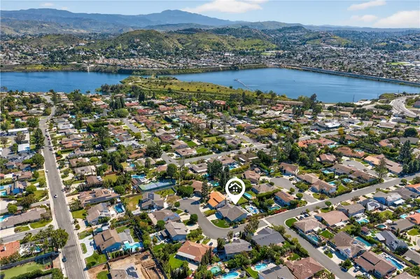 $2,499,000 | 18062 Rosanne Circle, Villa Park, CA 92861