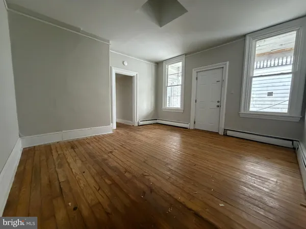 $1,450 | 190 7th Street, Unit 1, Salem, NJ 08079