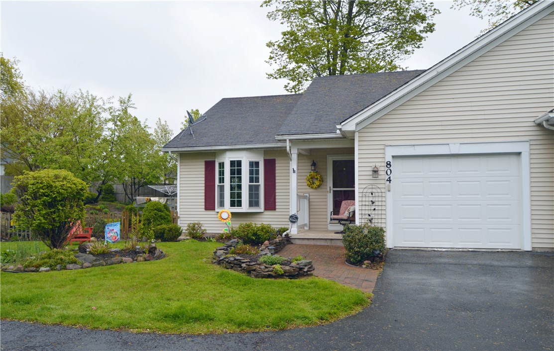804 Whitney Road West Perinton, NY 14450 - Photo 1 of 1 Gallery Image 1