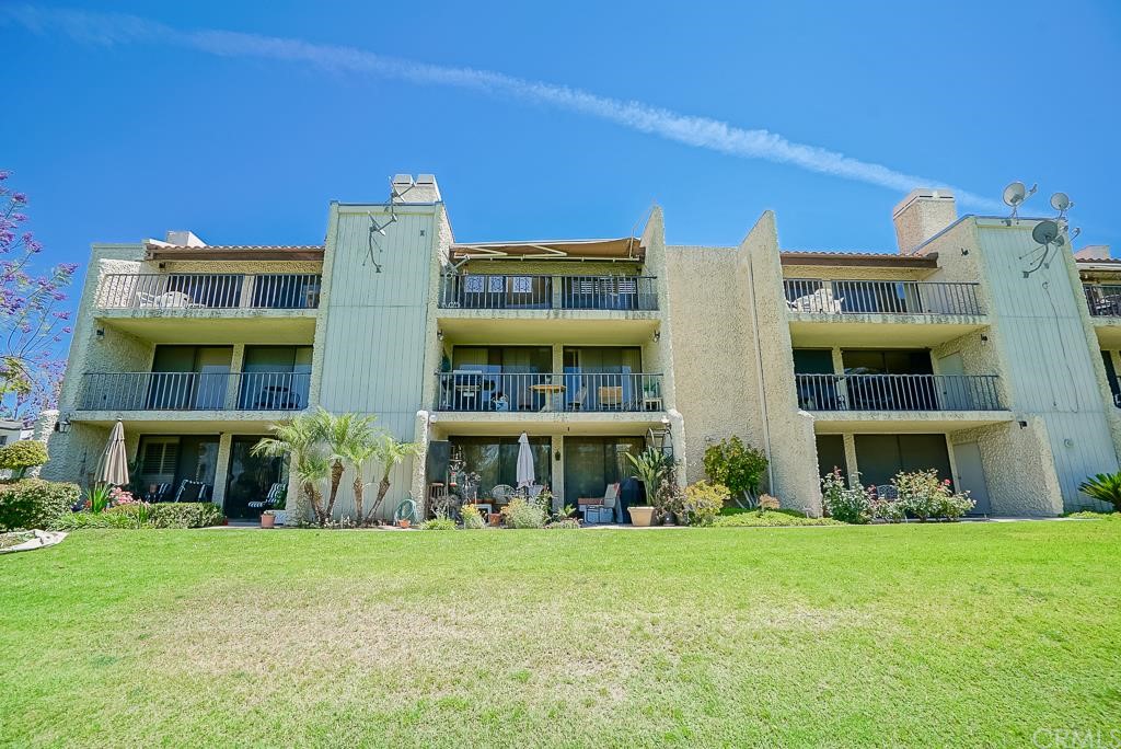 1000 Vía Pintada, Unit 3B Riverside, CA 92507 - Photo 1 of 1