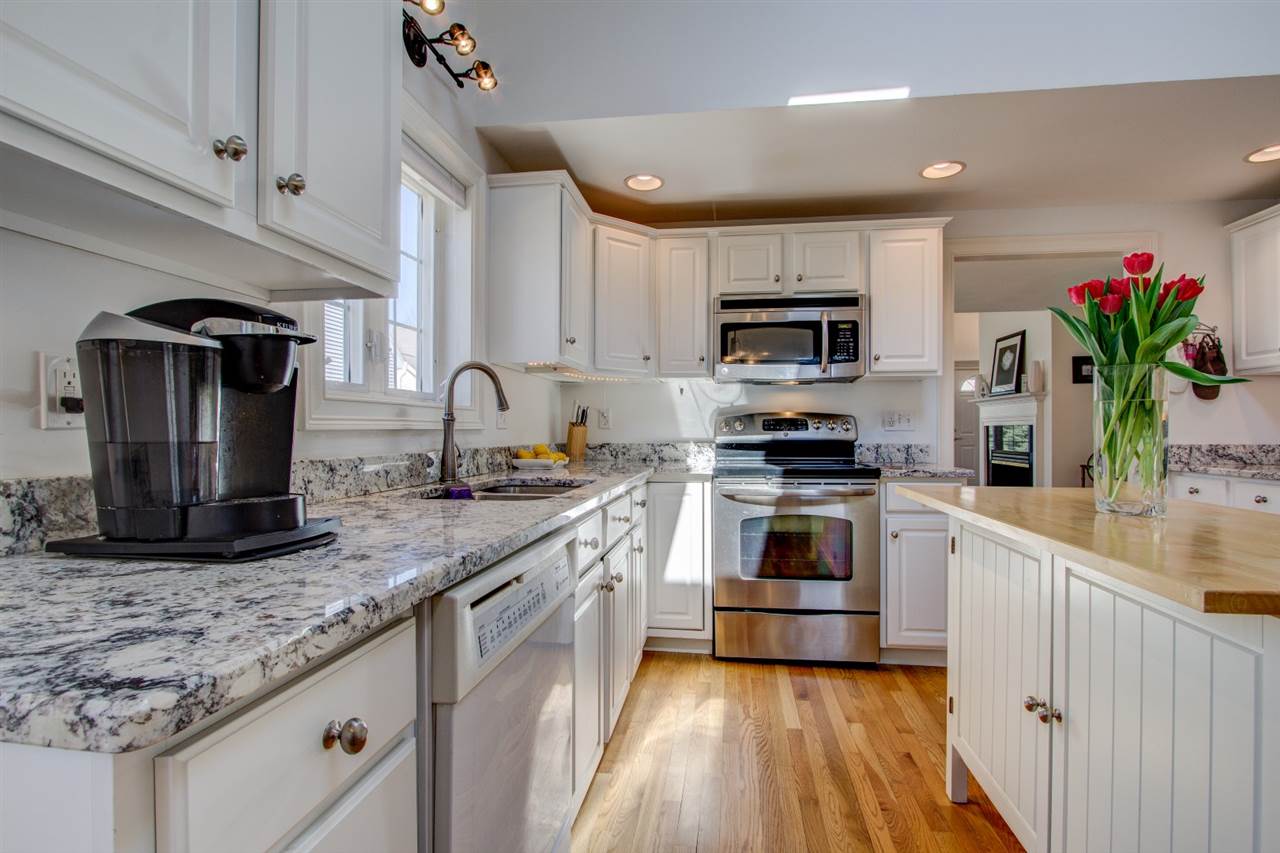 46 Hampton Meadows Hampton, NH 03842 - Photo 15 of 40