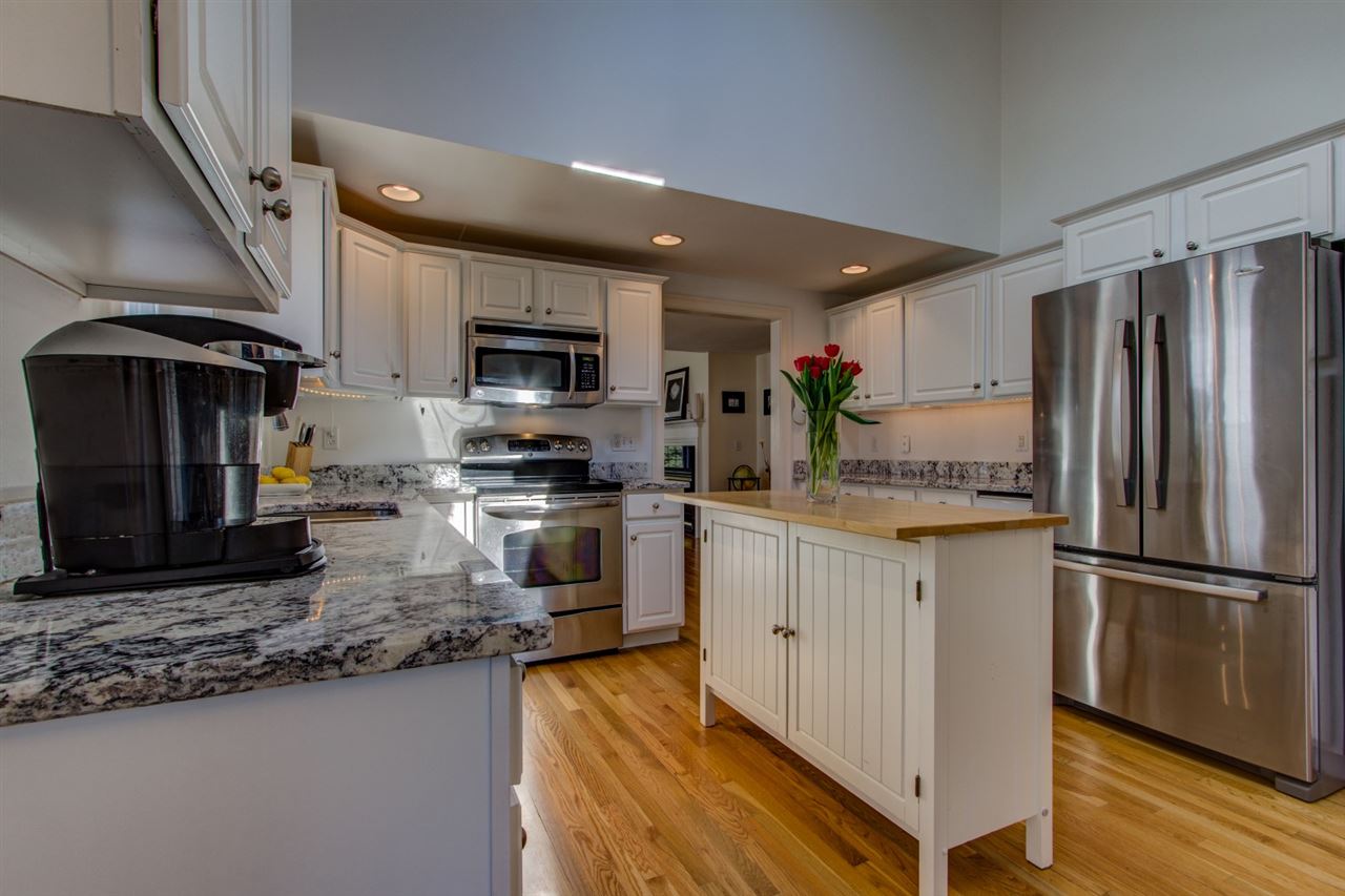 46 Hampton Meadows Hampton, NH 03842 - Photo 16 of 40