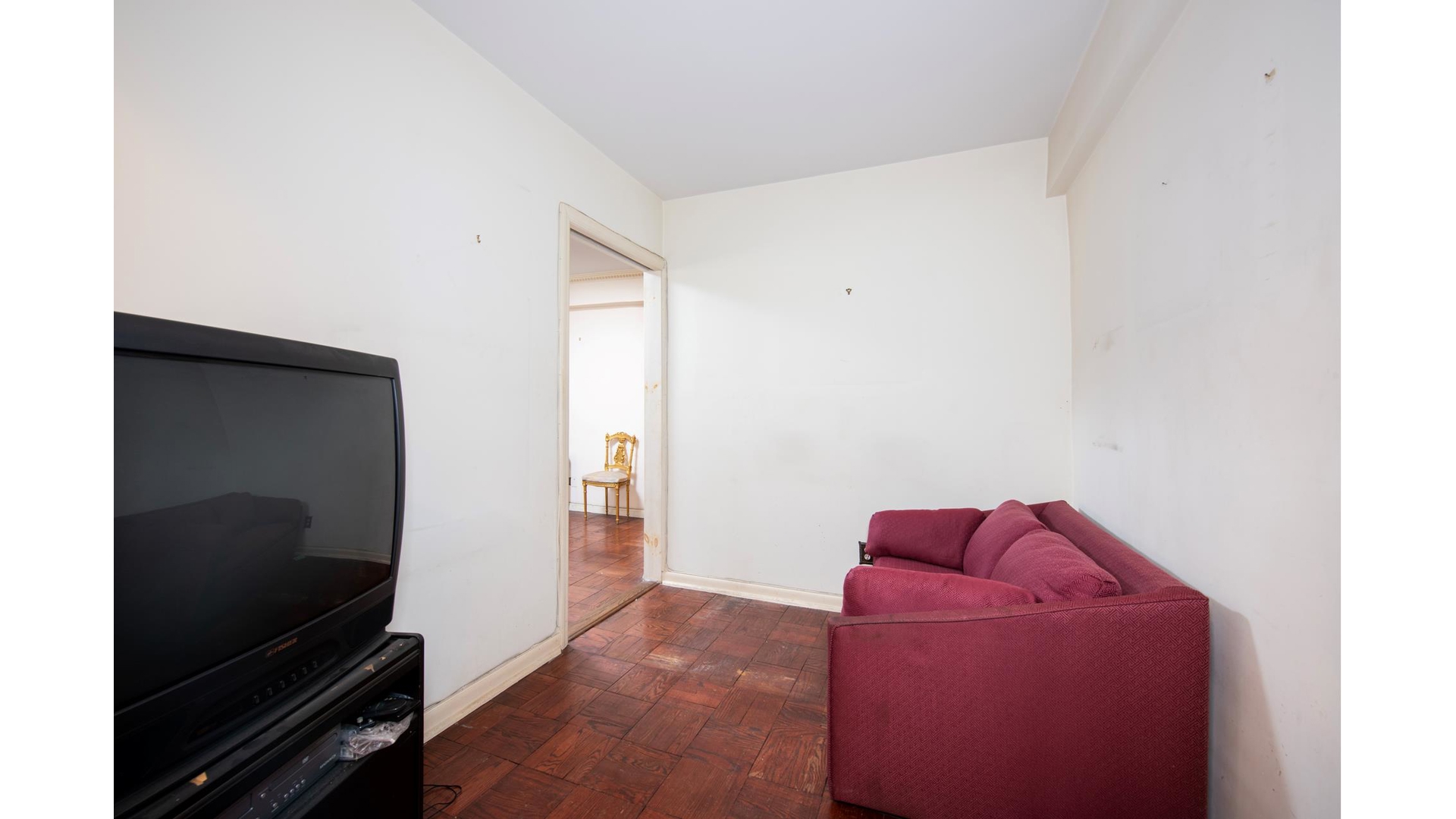 799 Park Avenue, Unit 2B Manhattan, NY 10021 - Photo 8 of 32