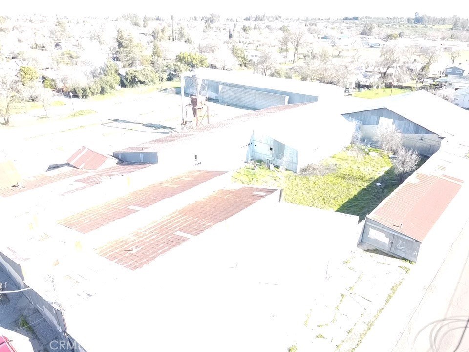 1575 East Street Corning, CA 96021 - Photo 8 of 10 a view of ocean and a building