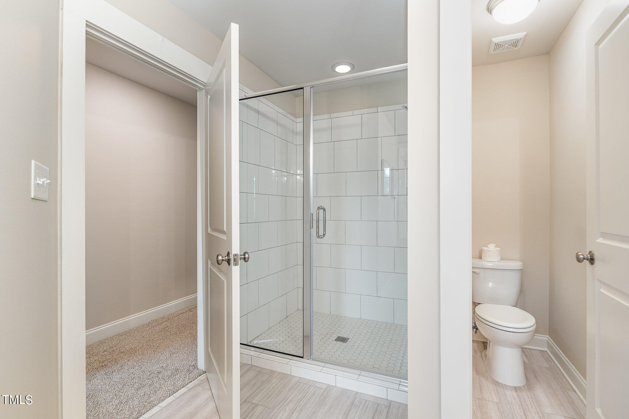 3617 Nether Ridge Road Zebulon, NC 27597 - Photo 23 of 41 Primary Bathroom 2nd Floor