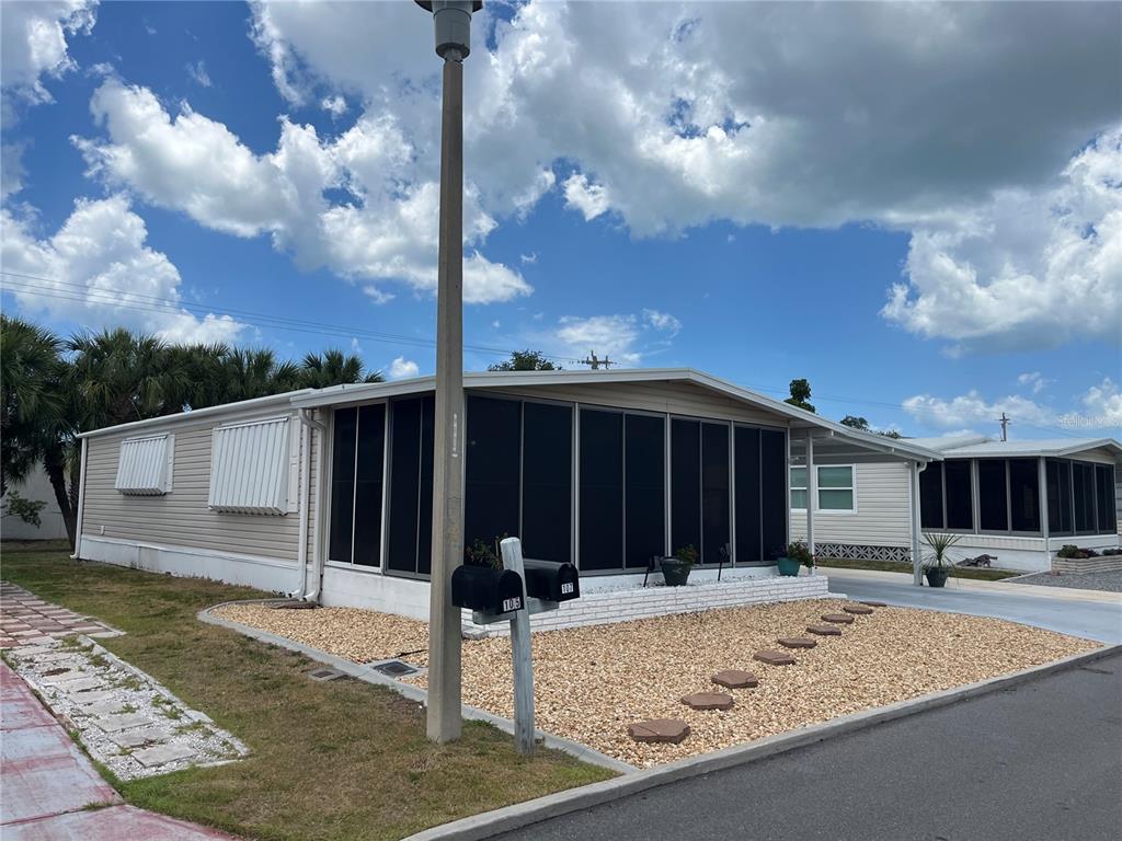 107 Roma Road Venice, FL 34285 - Photo 4 of 44