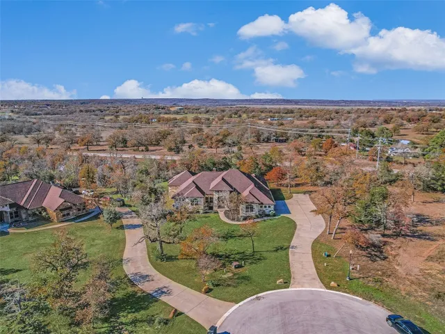 $839,900 | 121 Wagon Gap Court, Bastrop, TX 78602