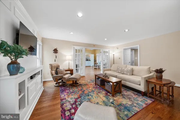 $889,900 | 12 Larchmont Court, Hockessin, DE 19707